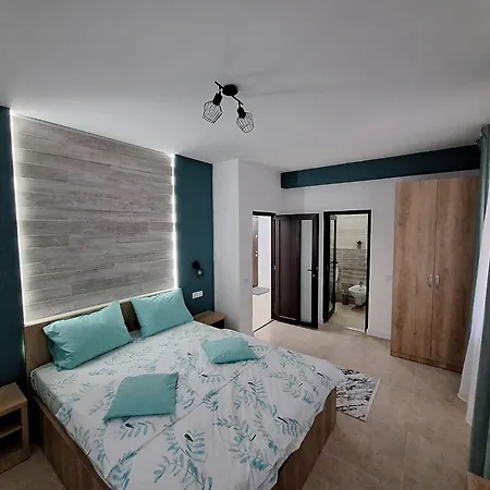 Apartament Obelisc, Epava&radio-vacanța Costineşti