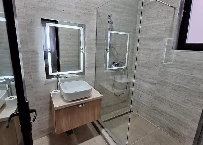 Obelisc, Epava & Radio-vacanta * Costinești