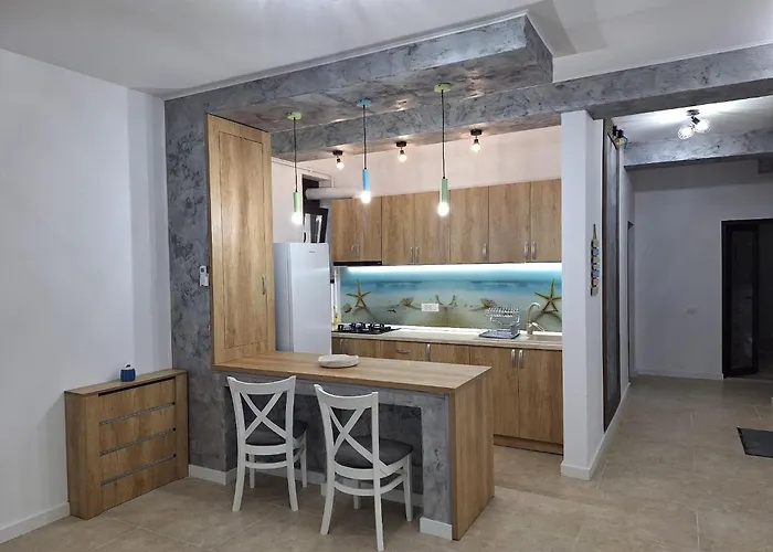 Obelisc, Epava & Radio-vacanta *