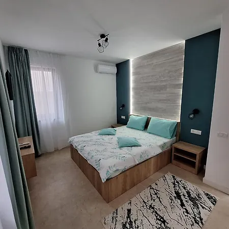 Obelisc, Epava & Radio-vacanta * Costinești