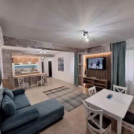 Obelisc, Epava & Radio-vacanta